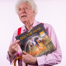 What are the benefits of listening to audiobooks? 