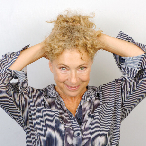 Alex Kingston © Tony Whitmore